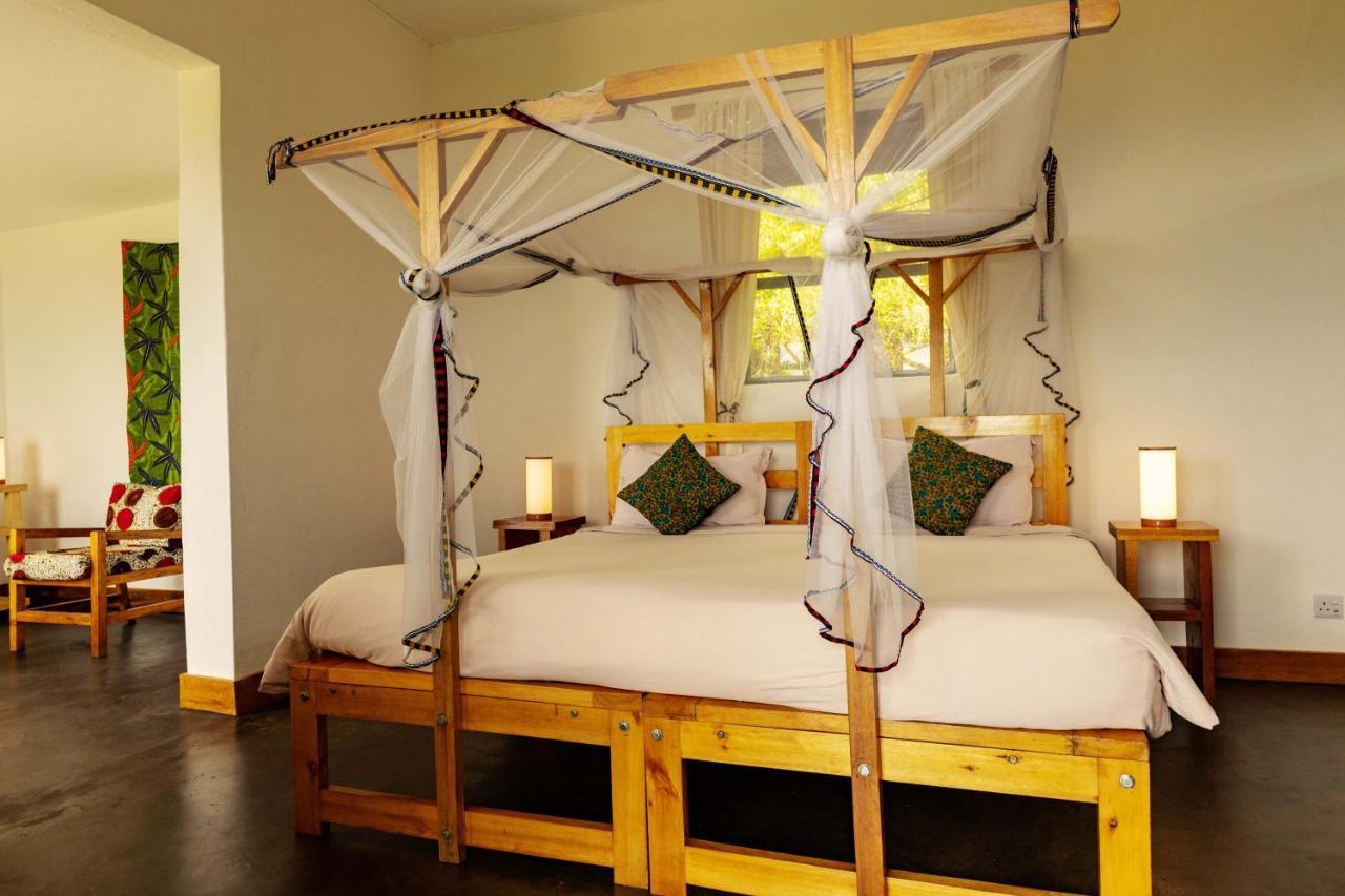 Isunga Lodge Kibale National Park Luaran gambar